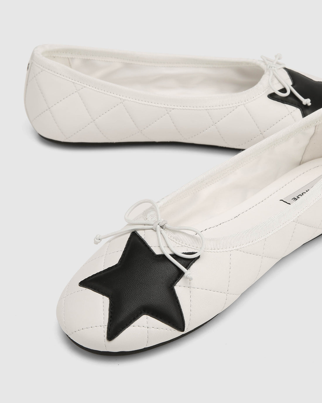 Bedford White Leather