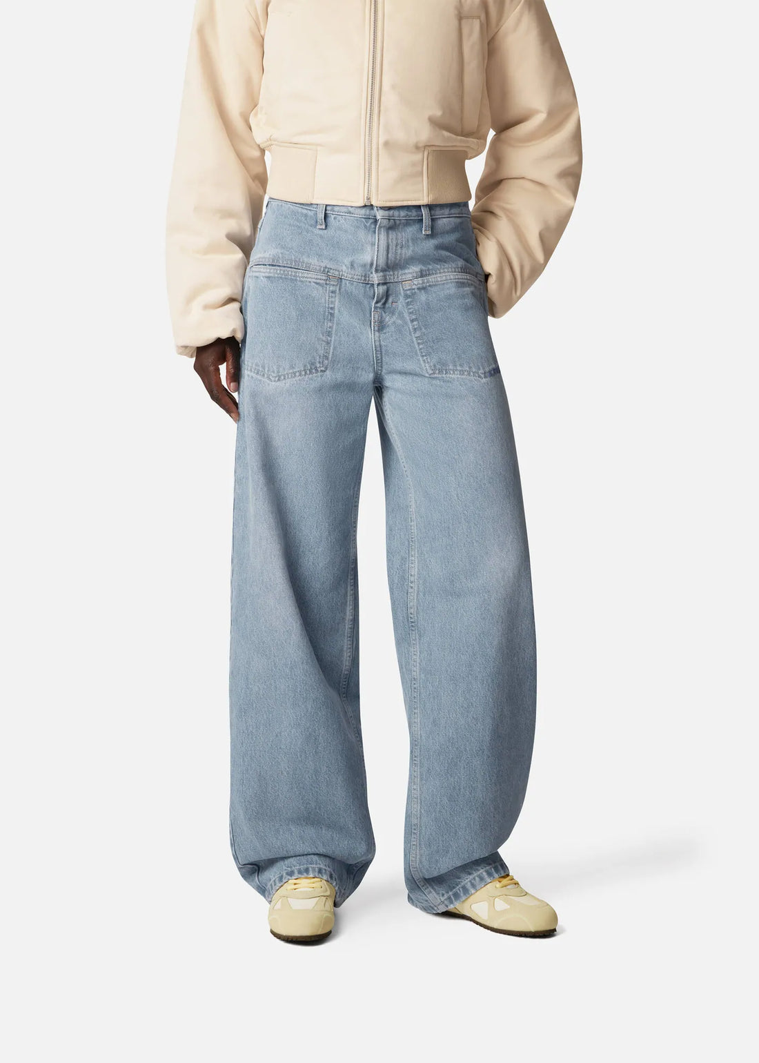 W Slow Runner Light Yellow/Dark Gum F3695001