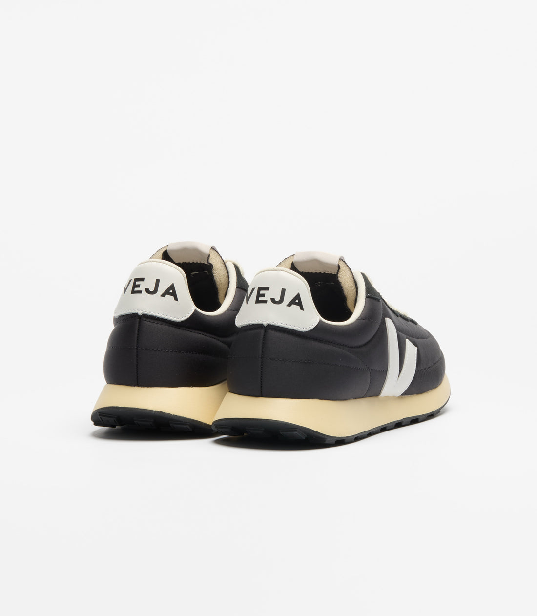 M Belem Black/White Nolyn RM3421924B