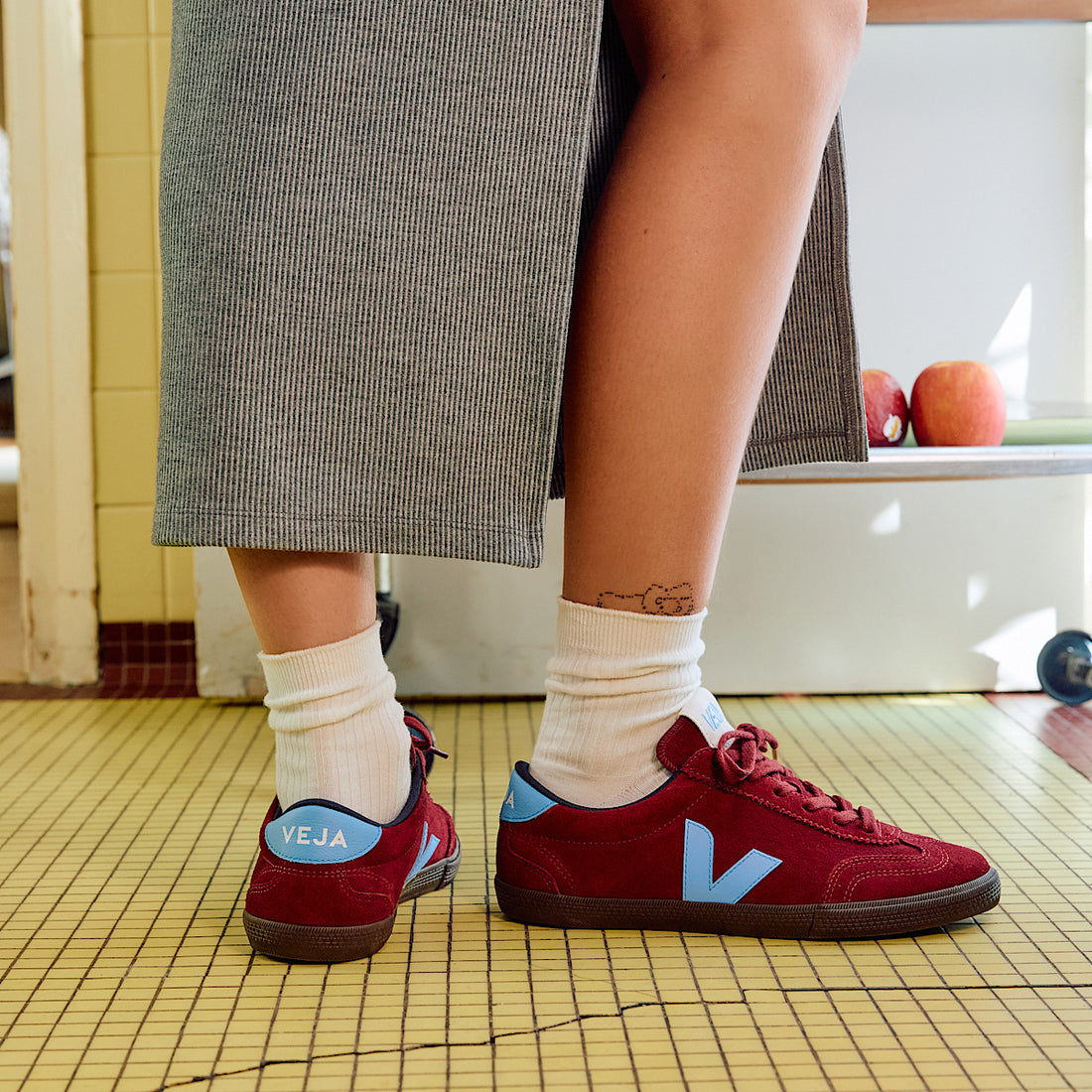 W Volley Grenat/Aqua/Eagle Suede VO0321467